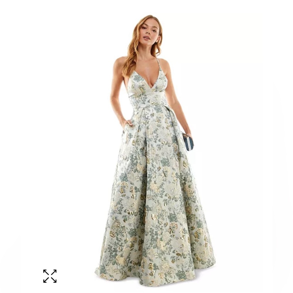 NWT prom dress!